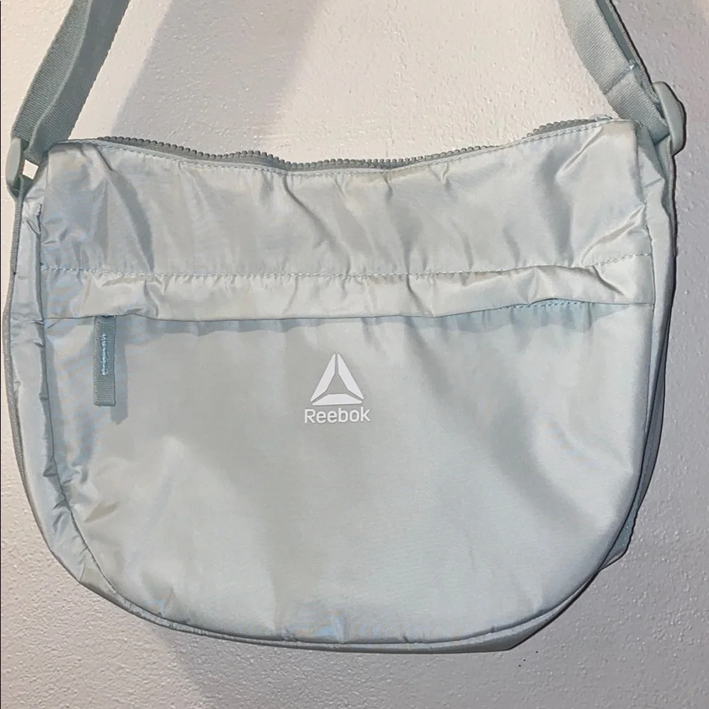 Reebok Light Mint green adjustable Shoulder/Crossbody Bag - Picture 3 of 11
